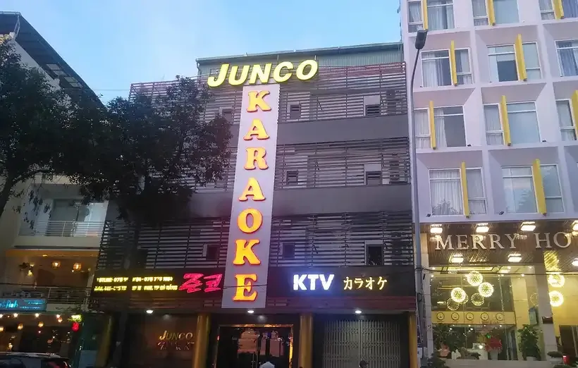 다낭 준코 가라오케 현장 사진 1
